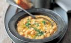 طريقة عمل شوربة الحمص بالطماطم